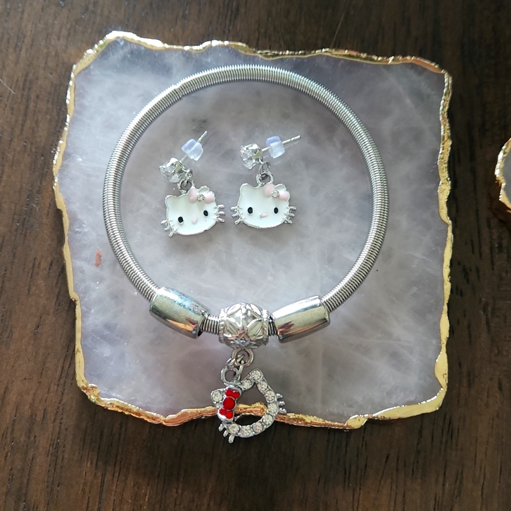 Hello Kitty Set